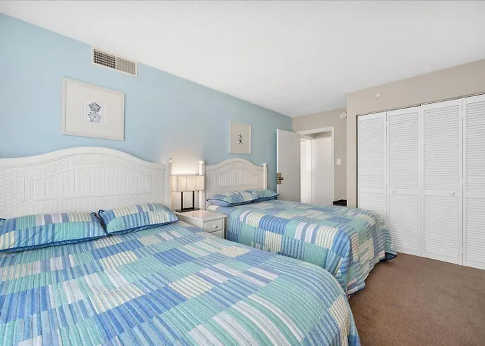 2 Bedroom Ocean Front With Outdoor Pool! * Ocean City